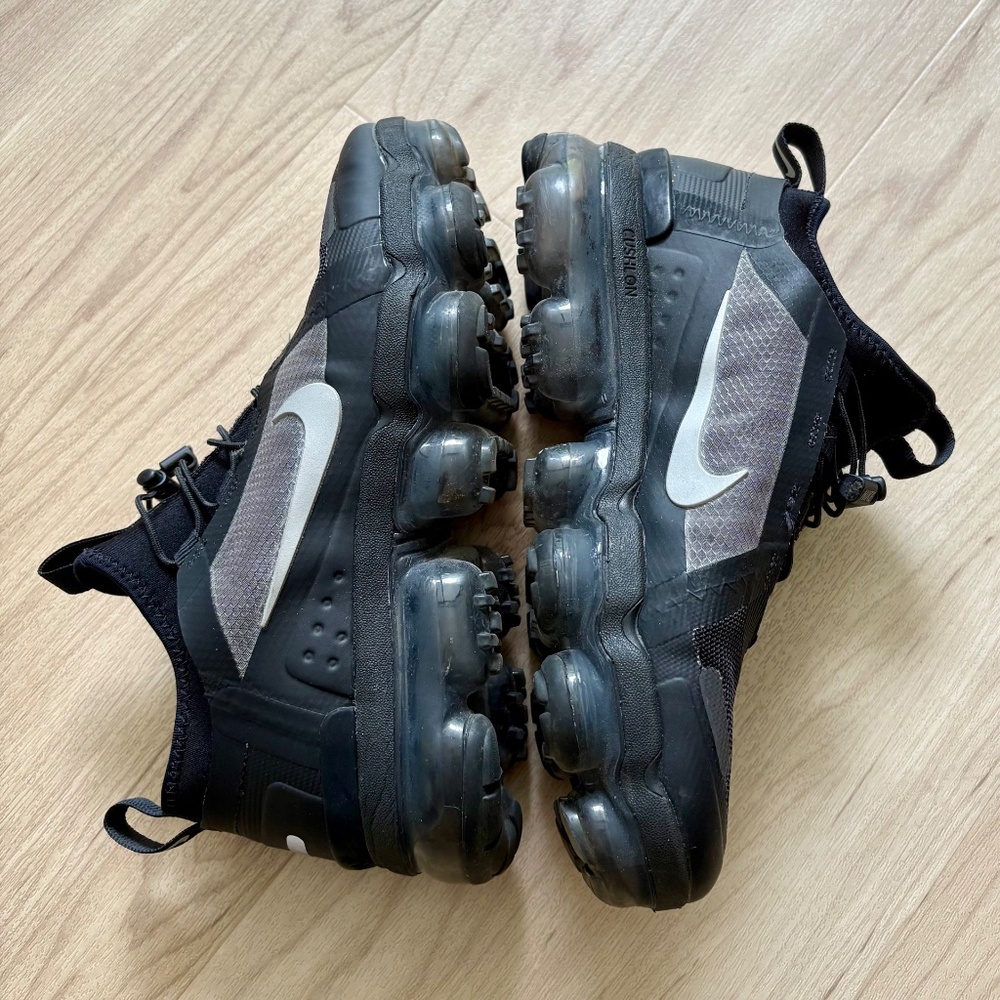 Nike Air VaporMax 2019 Black - Woman’s size 7 - Picture 4 of 5